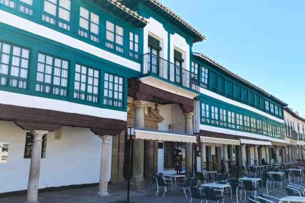 Apto. Singular En La Mancha Banco De Inversiones Argamasilla De Alba Екстер'єр фото